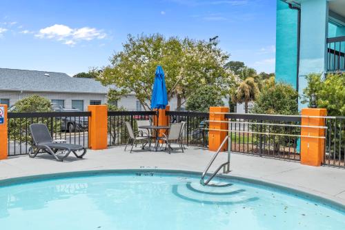 Garnet Inn & Suites, Morehead City near Atlantic Beach 