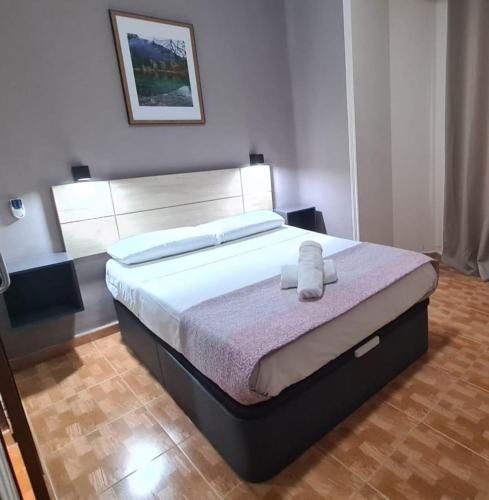 Hostal Miami - image 14