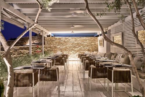 Ios Palace Hotel & Spa - image 9