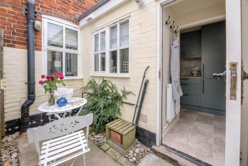 Periwinkle Cottage, Aldeburgh in 奧爾德伯勒