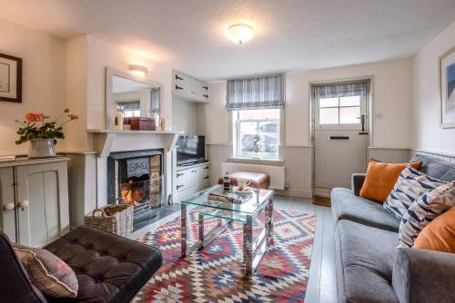 Periwinkle Cottage, Aldeburgh in 奧爾德伯勒