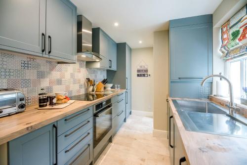 Periwinkle Cottage, Aldeburgh in 奧爾德伯勒