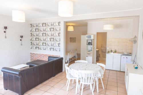Kitchen, Domaine de karoli in Barneville-sur-Seine
