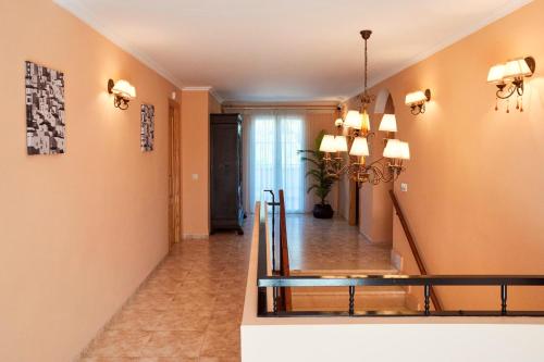 Casa Rural " La Bruja " in 卡斯特爾諾波