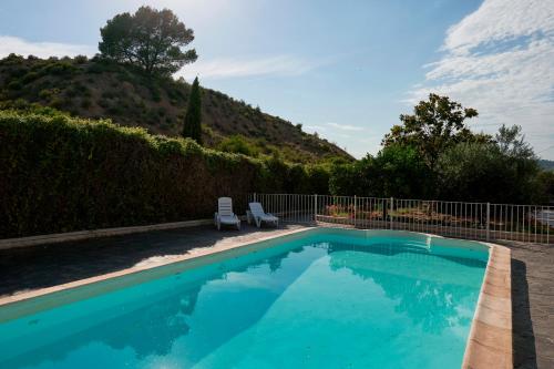 泳池, Casa Rural " La Bruja " in 卡斯特爾諾波