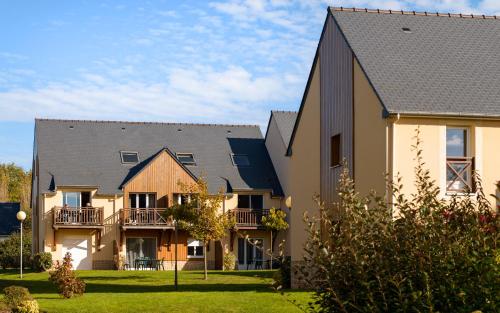 Lagrange Vacances Les Roches Douvres - main image