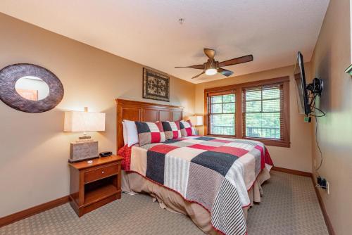 B204 - 1 Bedroom Lake View Suite at Lakefront Hotel - main image
