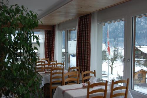 Hotel Brienz - image 4