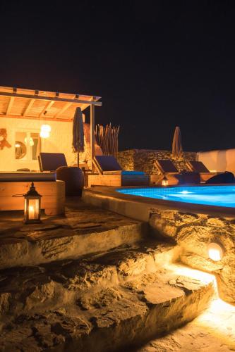 Diamond Of Mykonos – Ano Mera, UT
