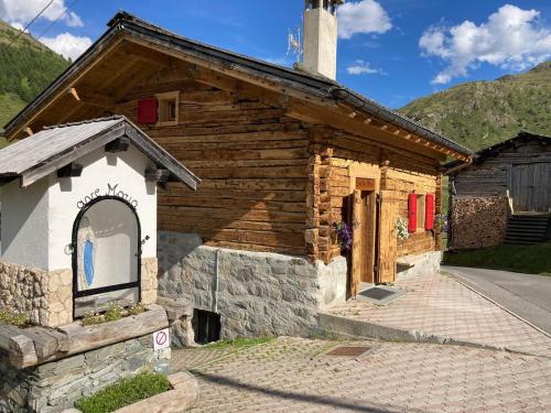 Buitenkant, Baita Rini in Trepalle