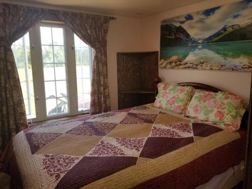. Welcome! Entire 1 bedroom unit in the house, up to 2 guests