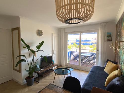 Appartement COSY avec piscine, accès direct plage 3