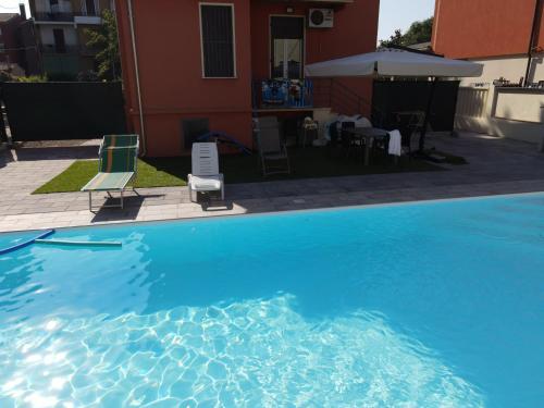 Swimming pool, Hotel Eolo in Sermide