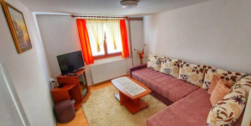 Apartment Relja in Dobroselica