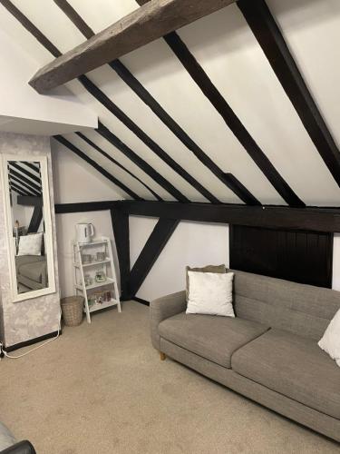 Coach house hotel - image 8