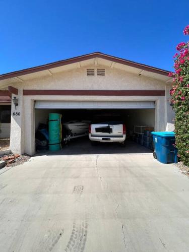 Summer/Snow Bird vacation rental overlooking Lake thumb 3