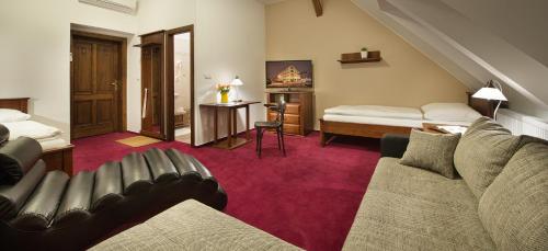 Brioni Suites - image 6