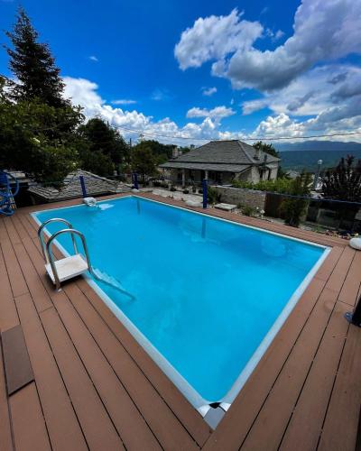 Standard Double or Twin Room with Mountain View