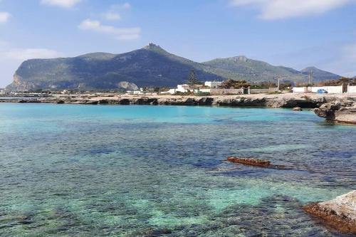 Favignana Lido Burrone - Appartamento sul mare