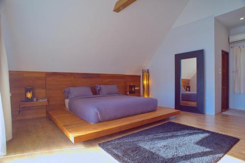 1 queen bed