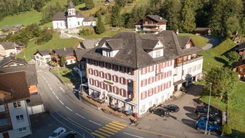 Hotel Alpina