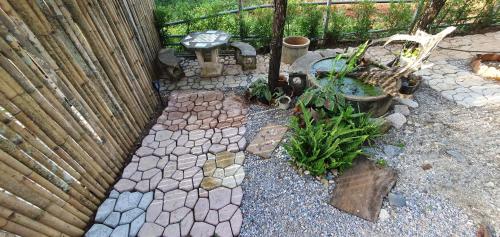 Baan Suan Taboon Homestay - 정원