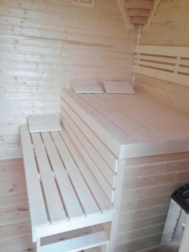 สปา, Vila Polar in สตรึบสกี้พลีโซ