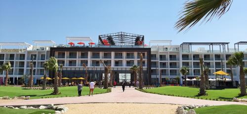 Зовнішній вигляд готелю, Porto Said Resort & Spa in Порт-Саїд