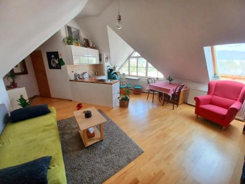 B&B Neusohl - Artist apartment - Bed and Breakfast Neusohl