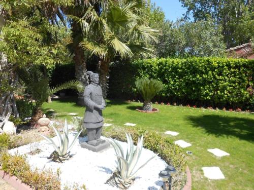 Maison Monica Exeptionnel-Jardin paysage ZEN - Vinassan