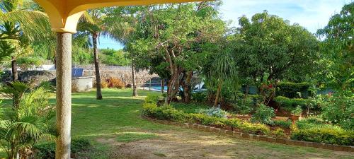 Charming apartment in Grande Gaube with shared pool