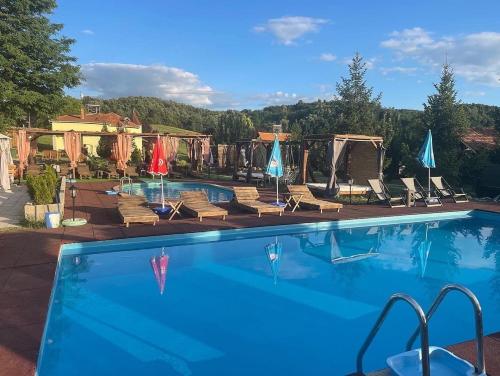 Holiday Home Rodjak sa sela Holiday Home Rodjak sa sela