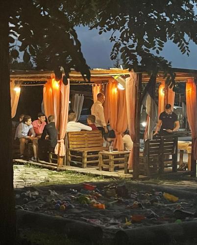 Holiday Home Rodjak sa sela Holiday Home Rodjak sa sela