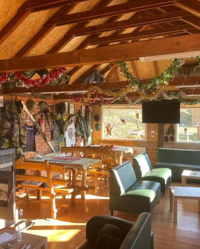 Holiday Home Rodjak sa sela Holiday Home Rodjak sa sela