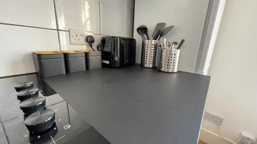 Lovely studio flat in the heart of Holloway., Londýn (fotografie 6)