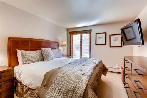 Luxury Ski In, Ski Out 1 Bedroom At Eagle Bahn Gondola