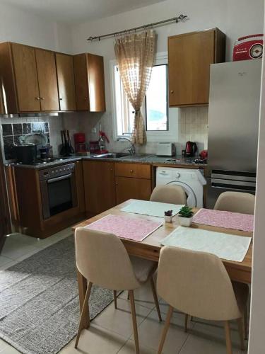 1 Bed - Sleeps 2 - Private Balcony - Free Parking, Masouri (foto 10)