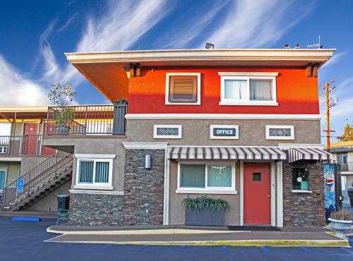 Friendly Hills Inn