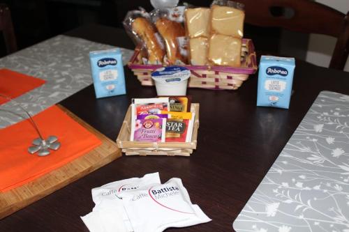 Food and beverages, B&B Vittoria in Potenza