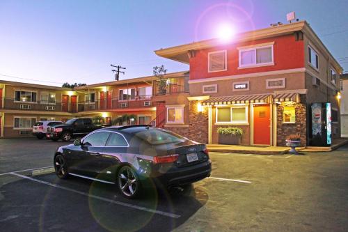 Friendly Hills Inn - 출입구
