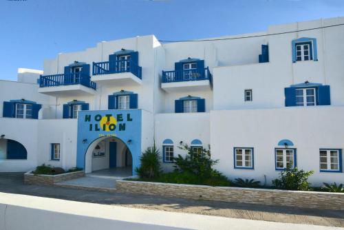 Ilion Hotel - image 2