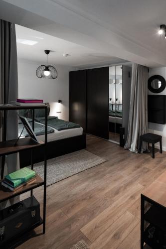 G34 - Modern Studio @ Parliament 5