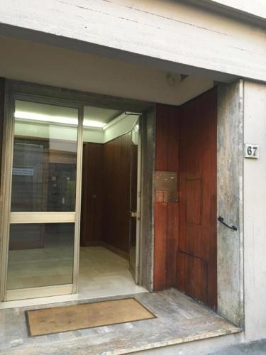 FLORENCE ROOMS67 4