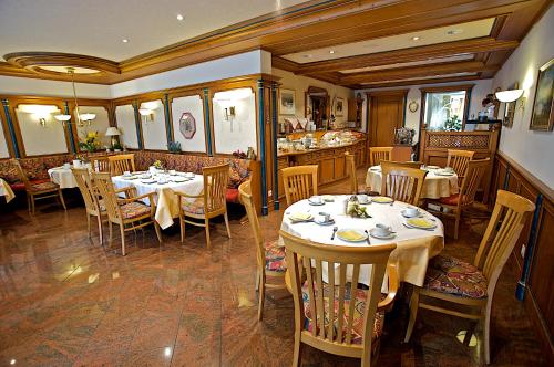 ห้องอาหาร, Hotel am Schloßberg in เออร์ดิ่ง