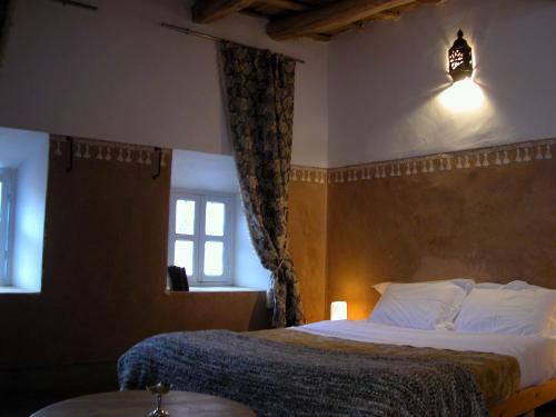 2 twin beds