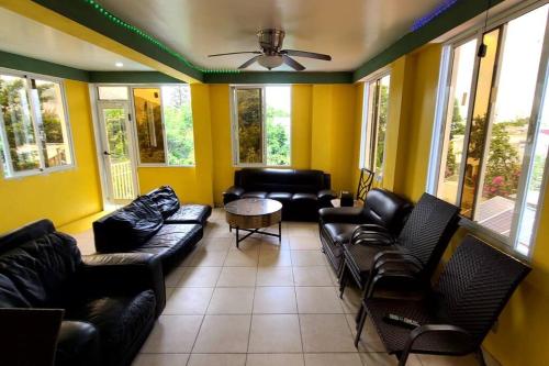 . 2 bedroom penthouse suite