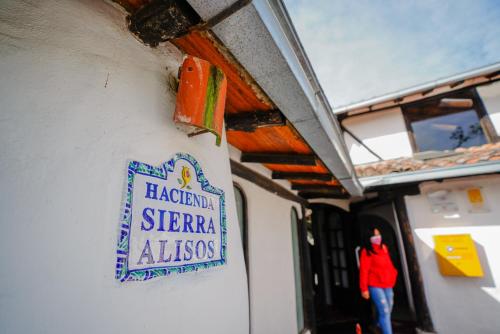 Sierra Alisos Hotel de Campo