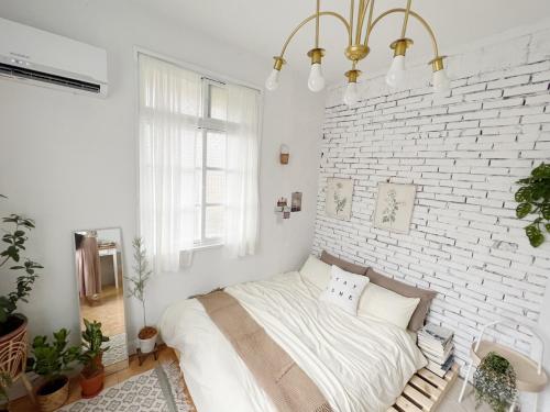 山蒔旁白-全台唯一電力公司49年老宿舍改造 in Yujing District