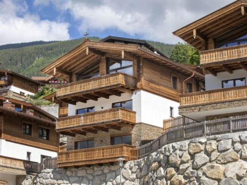 Luxurious alpine chalet in Neukirchen am Gro venediger Neukirchen