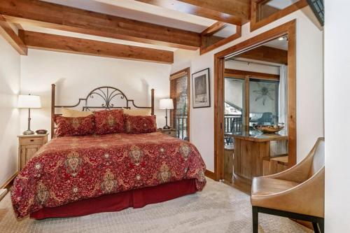 Vail Antlers 1 Bed - image 5